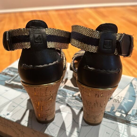 Sperry Top-Sider Harbordale navy/gold web buckle ankle strap cork wedges. 6M NIB - Picture 5 of 8
